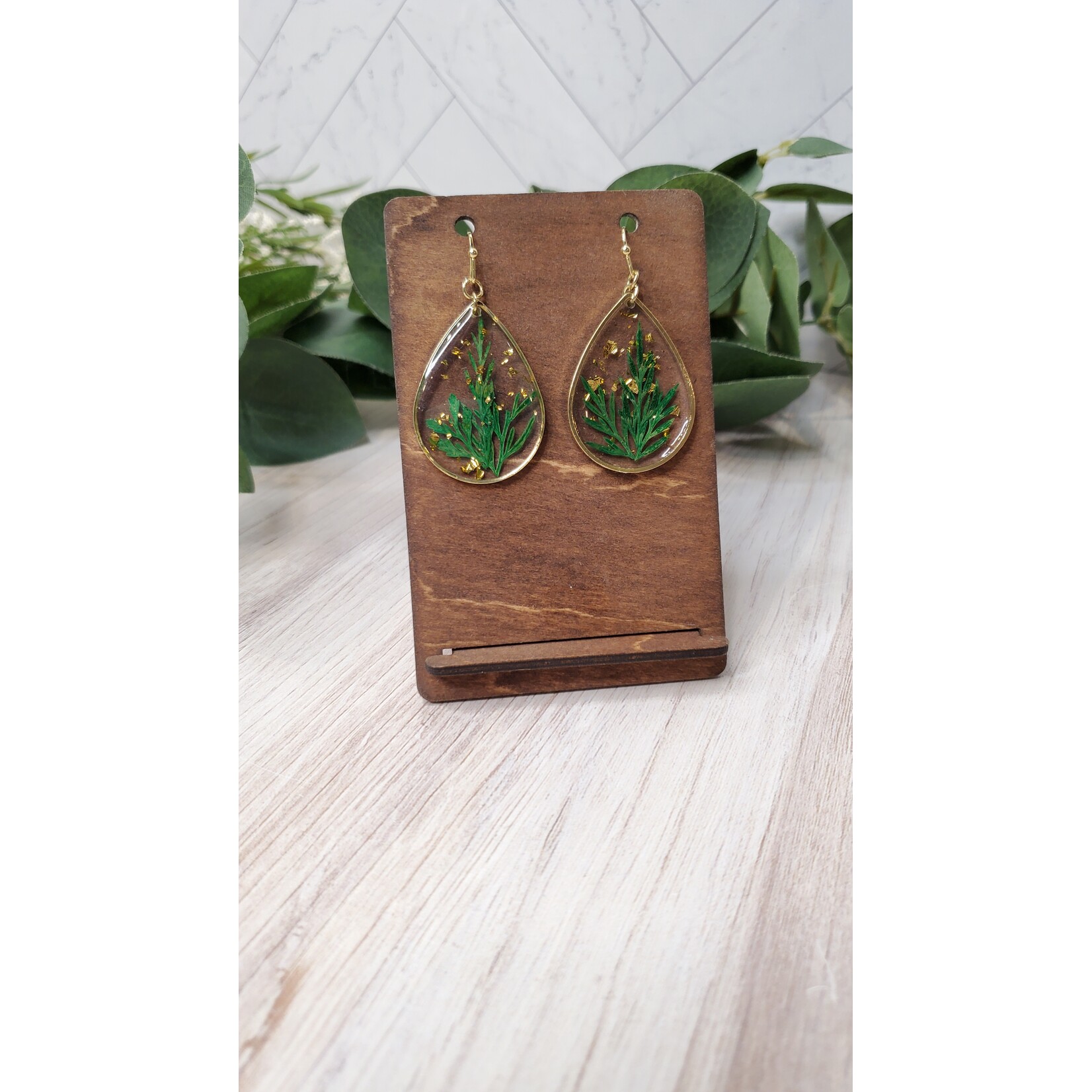 Evi Studio Botanical Earrings - Green & Gold Teardrops