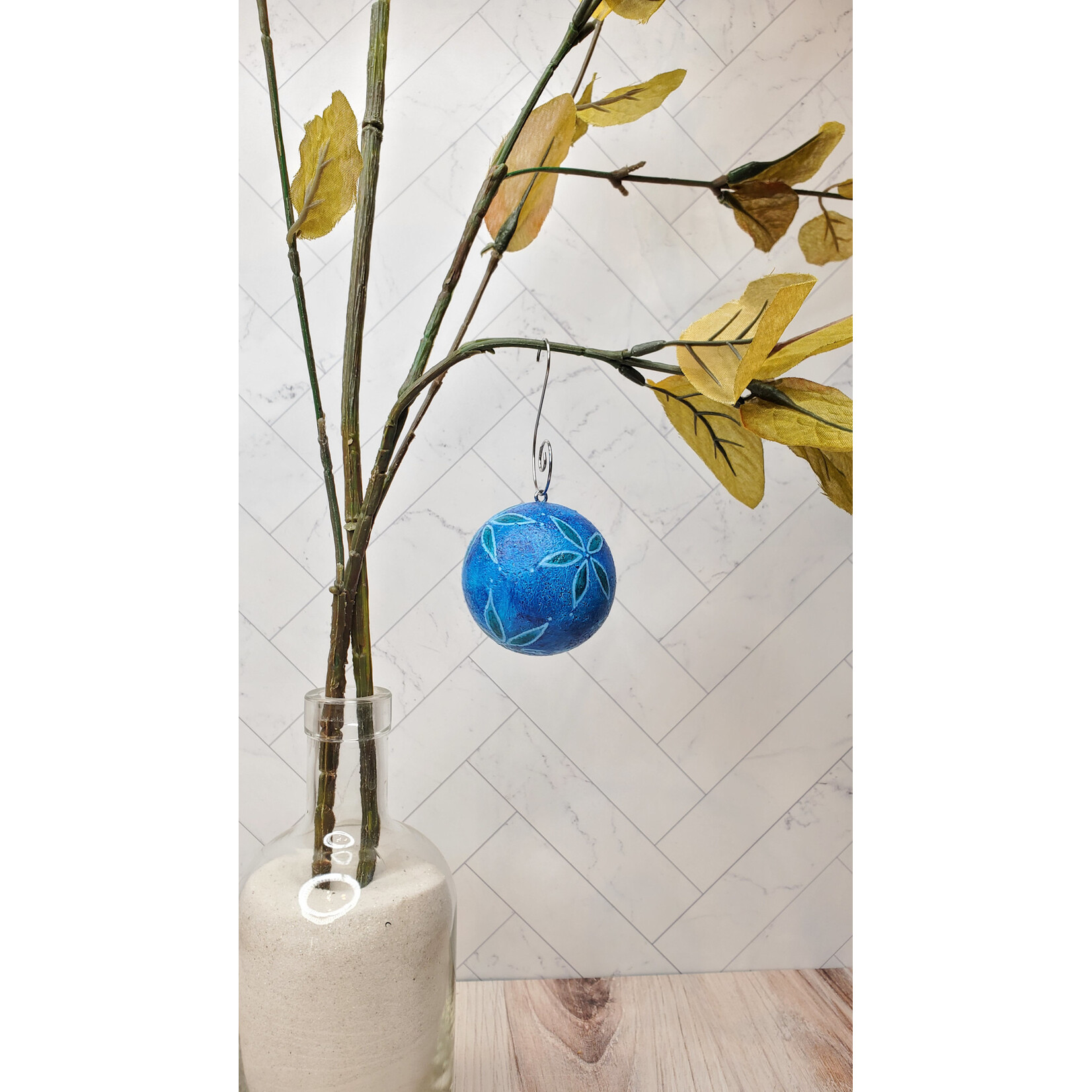 Javamama Medium Blue Ball Ornaments