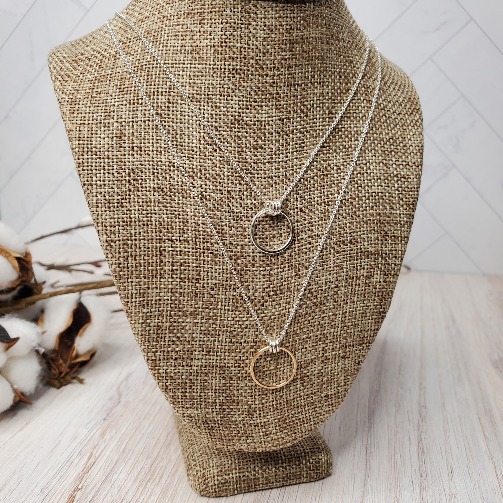 Tamacino Hemlock - Circle with Rings Necklace